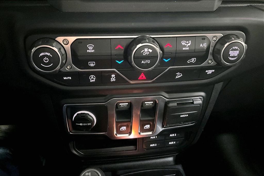 Used 2019 Jeep Wrangler Sport S image 15