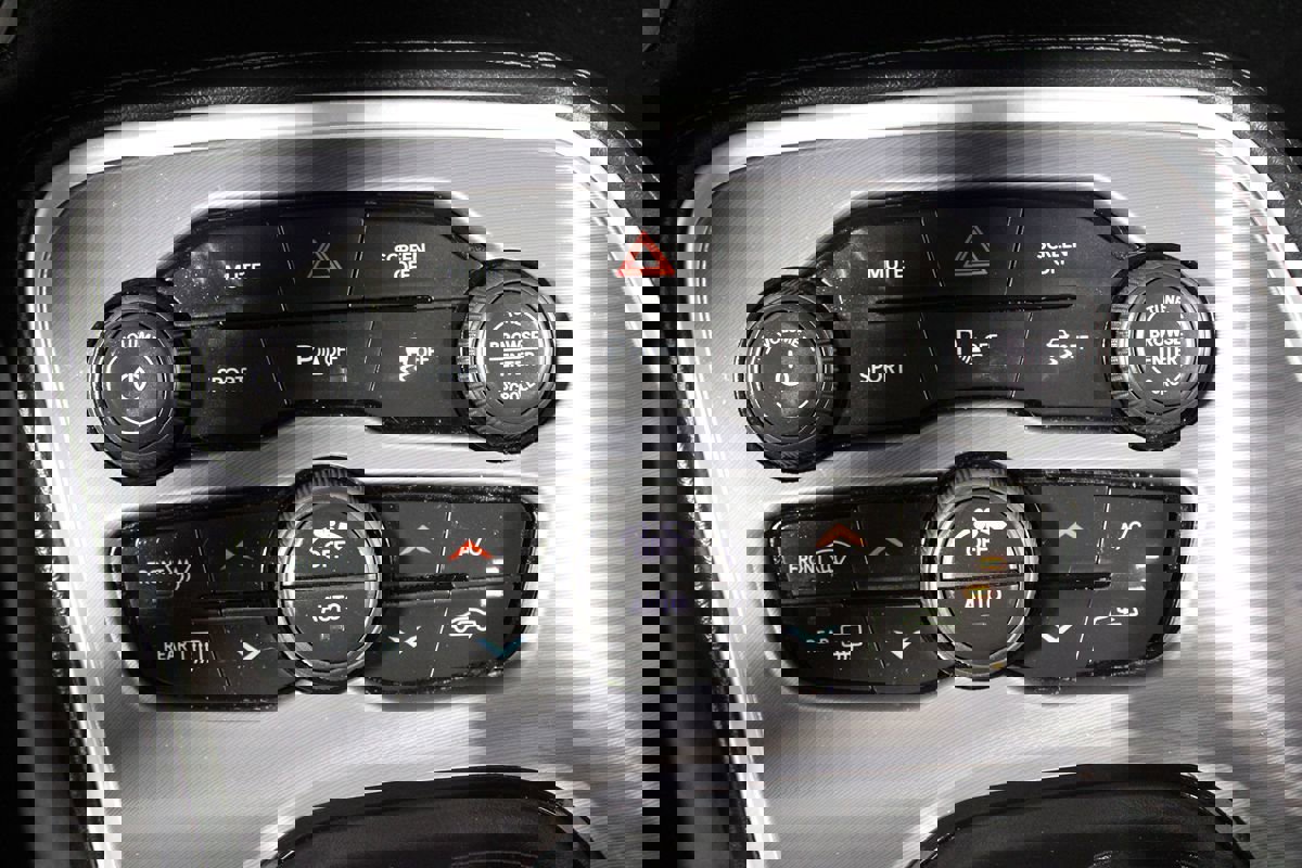 Used 2021 Dodge Challenger R/T image 16