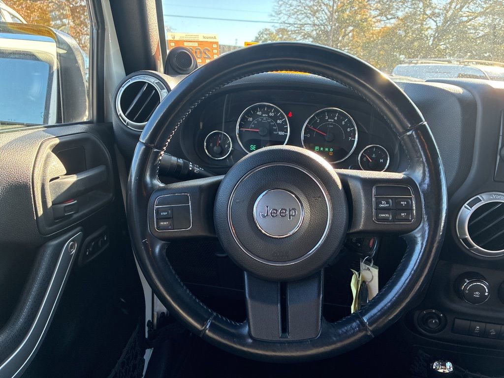 Used 2013 Jeep Wrangler Unlimited Sahara w/ Trailer Tow Group image 18