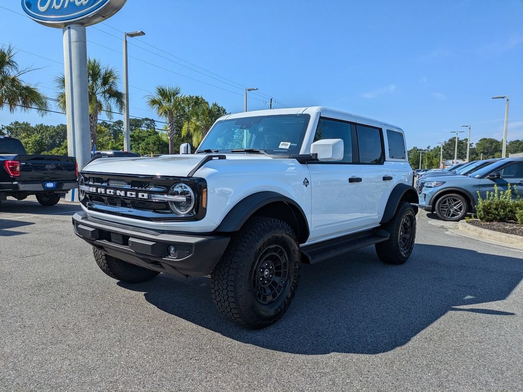 New 2026 Ford Bronco Outer Banks w/ Sasquatch Package AWD/4WD image 8