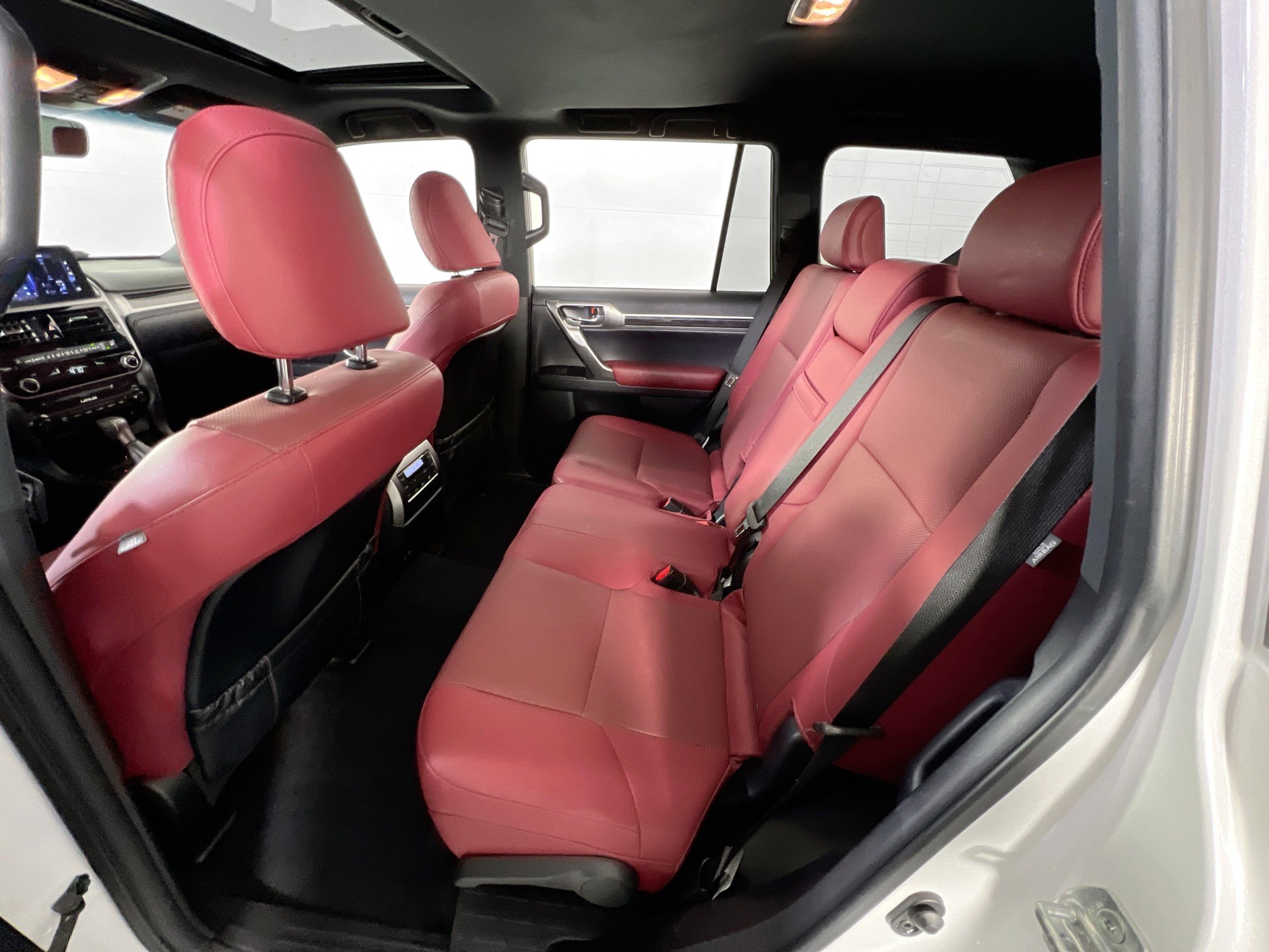 Used 2023 Lexus GX 460 Premium w/ Premium Package image 24