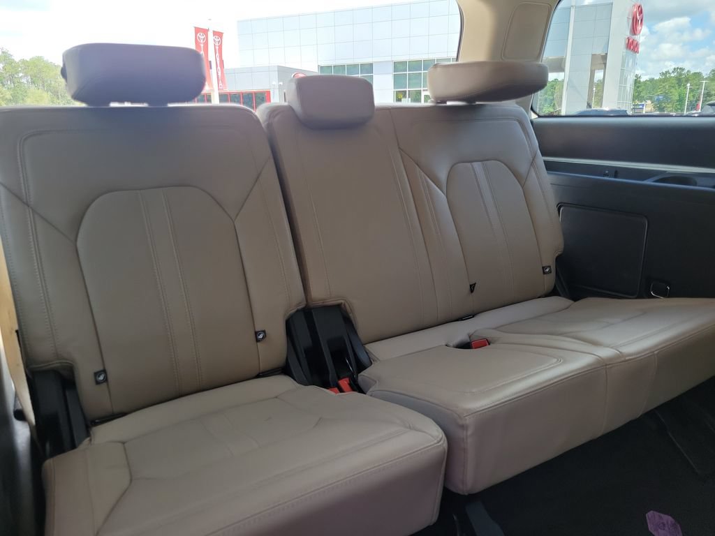 Used 2022 Ford Expedition Limited RWD image 34