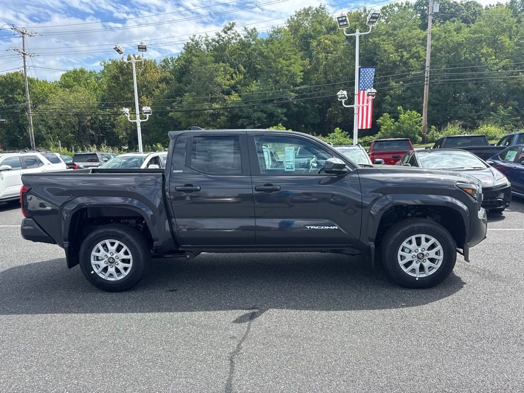 New 2026 Toyota Tacoma SR5 AWD/4WD image 4