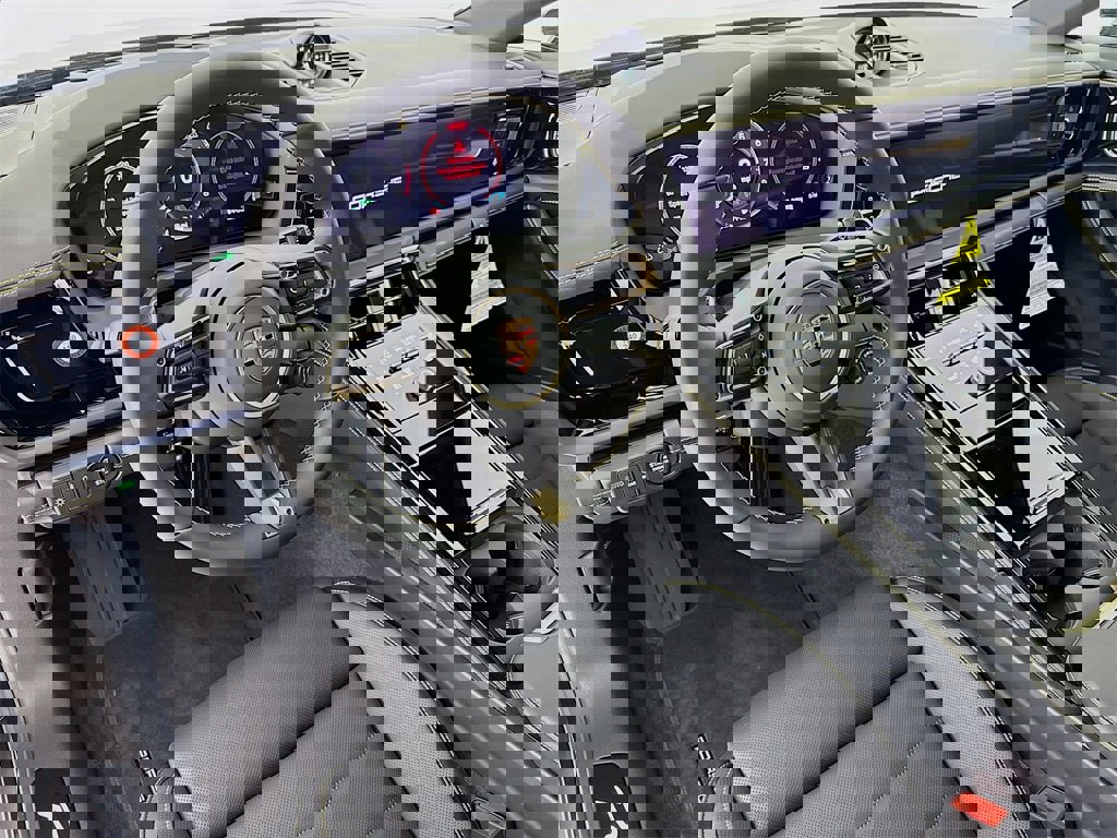 New 2026 Porsche Panamera 4 image 4