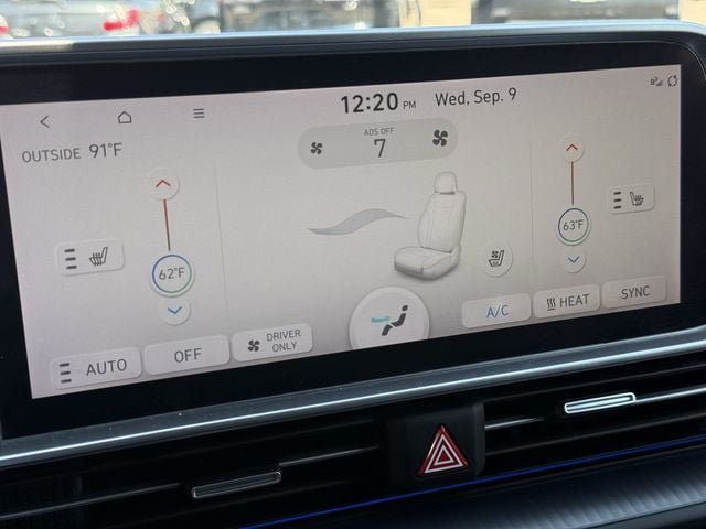 Used 2025 Hyundai Ioniq 6 SEL RWD image 16