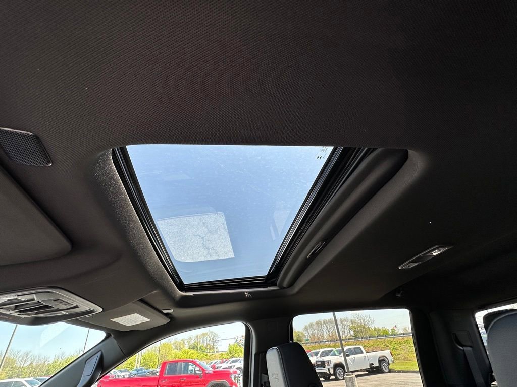 New 2026 GMC Sierra 1500 AT4 AWD/4WD image 33