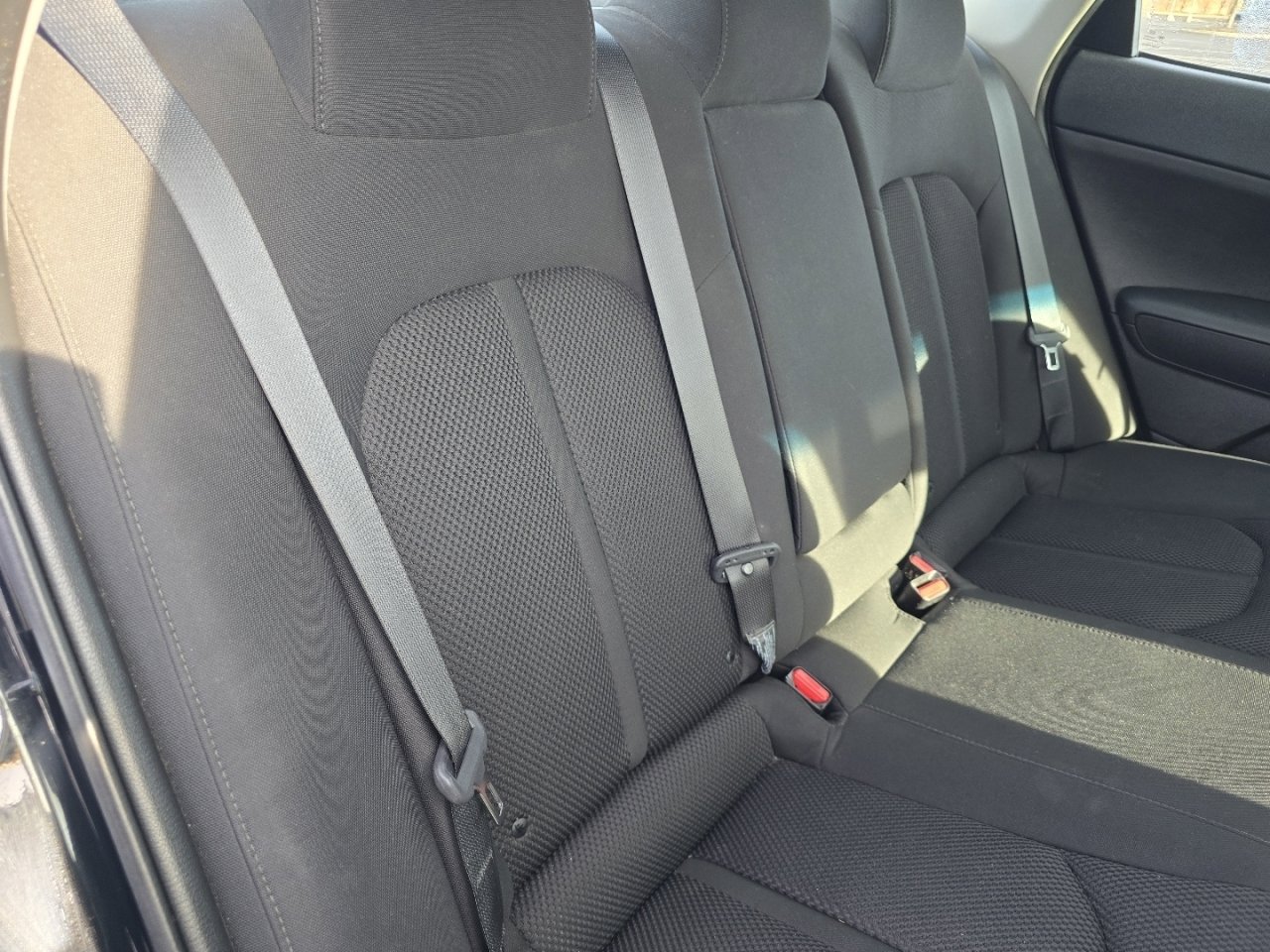 Used 2020 Kia Optima LX image 20