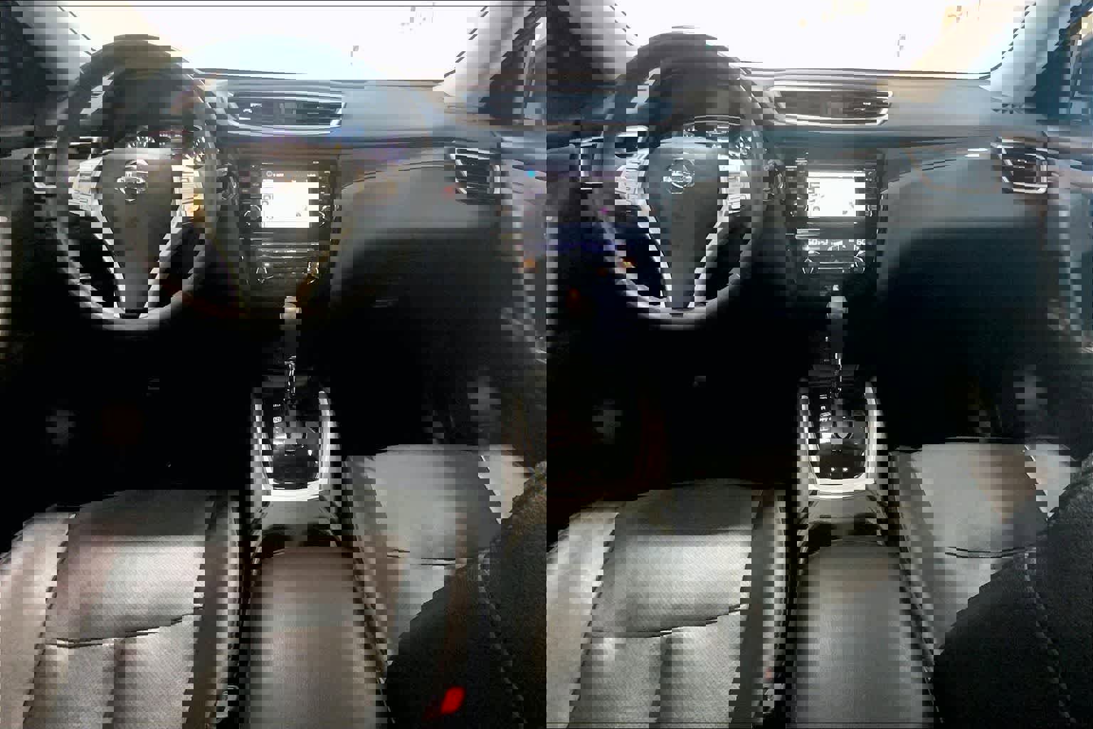 Used 2016 Nissan Rogue SL w/ SL Premium Package image 9