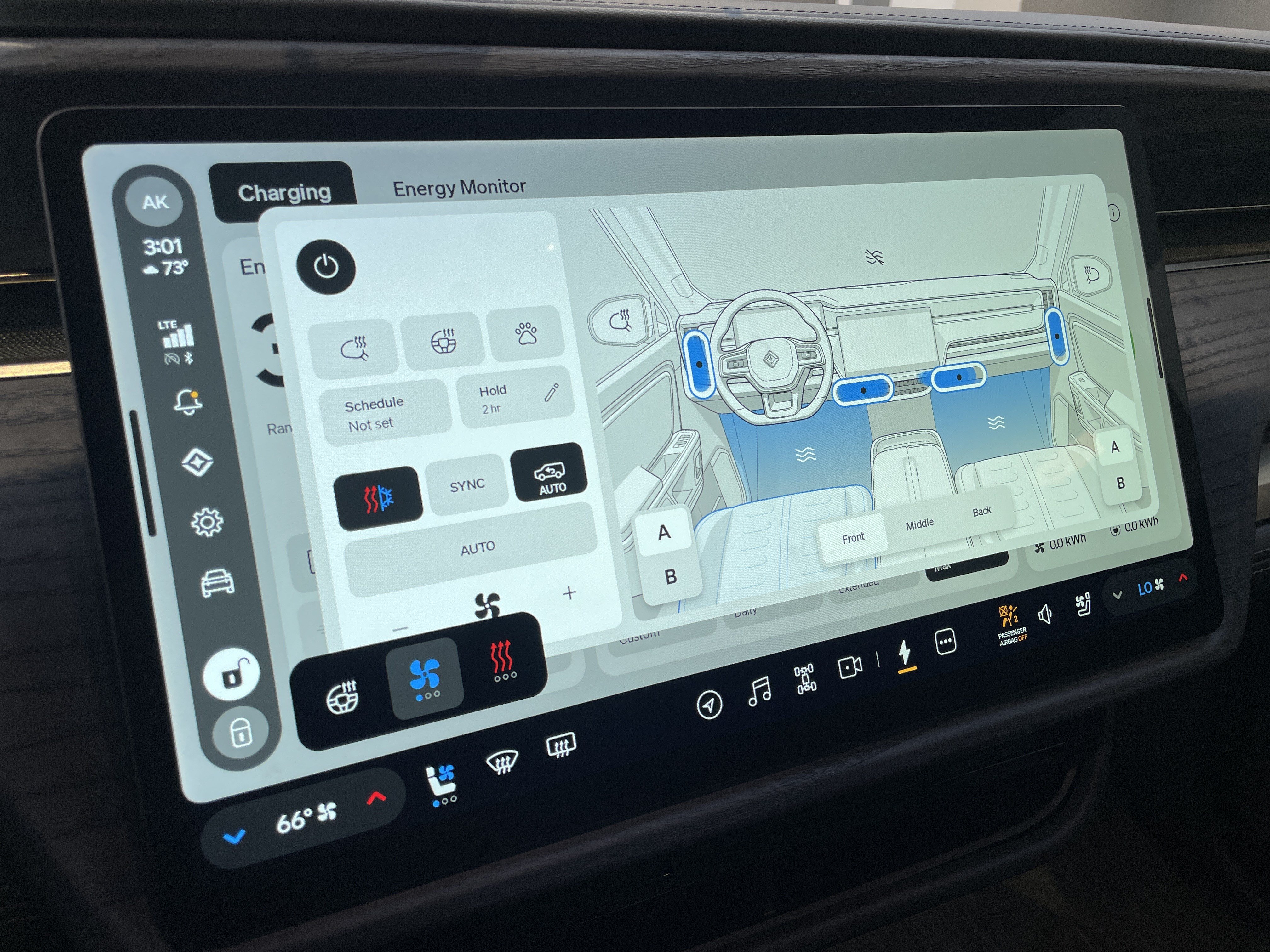Used 2024 Rivian R1S Adventure Dual AWD/4WD image 29