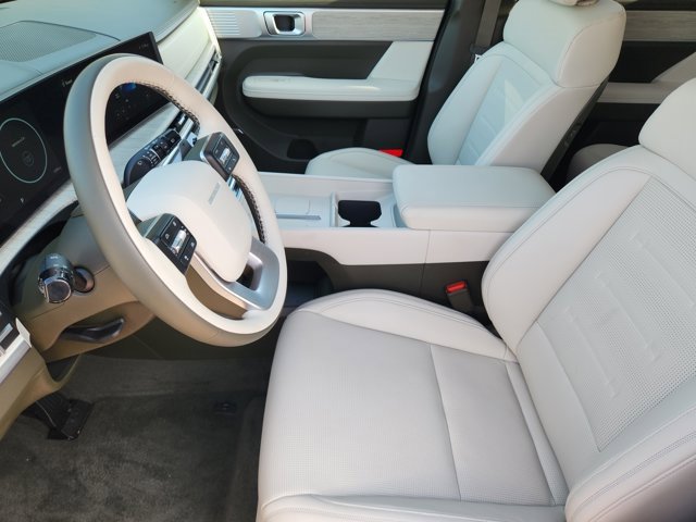 Certified 2025 Hyundai Santa Fe Calligraphy image 12