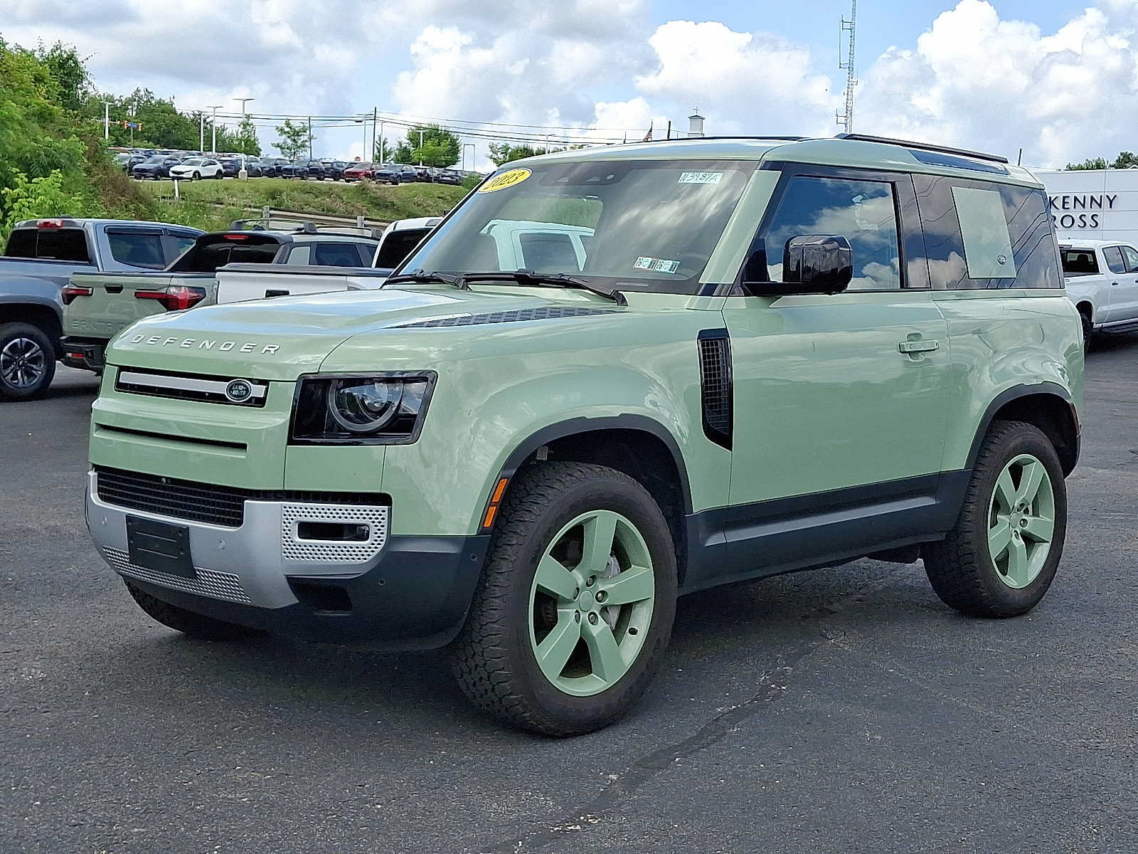 Used 2023 Land Rover Defender 110 75th Limited Edition AWD/4WD image 3