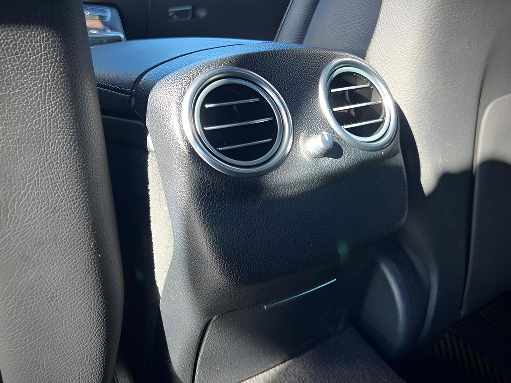 Used 2019 Mercedes-Benz E 300 image 20