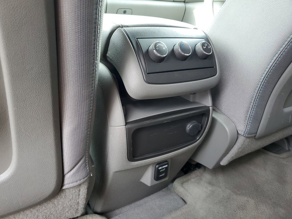 Used 2016 Chevrolet Traverse LT w/ Style and Technology Package AWD/4WD image 26