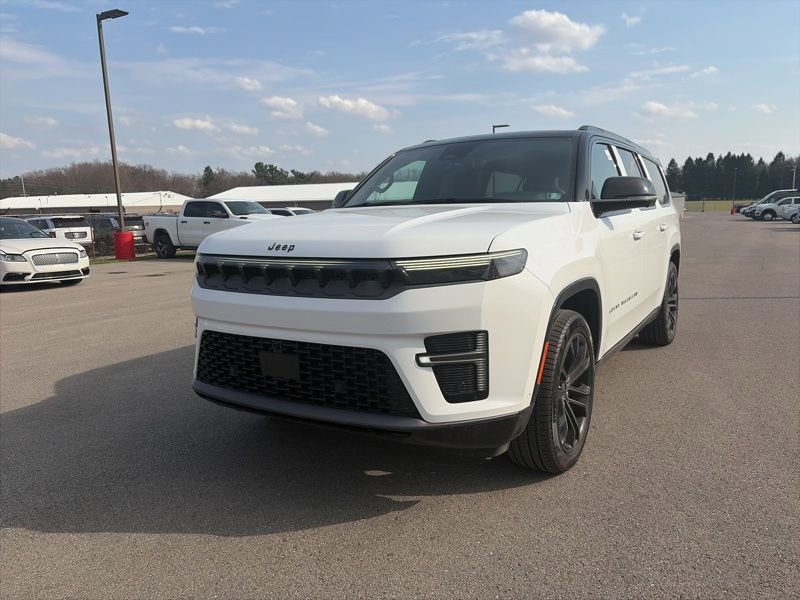 New 2026 Jeep Grand Wagoneer L Summit w/ Premium Group III image 11