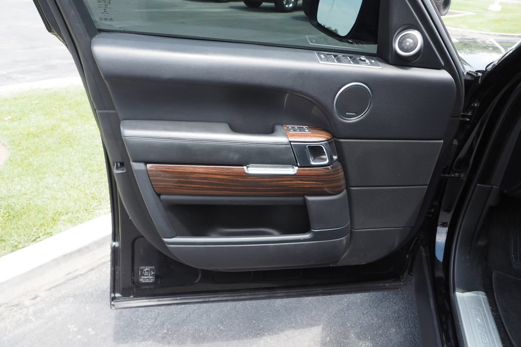 Used 2017 Land Rover Range Rover AWD/4WD image 15