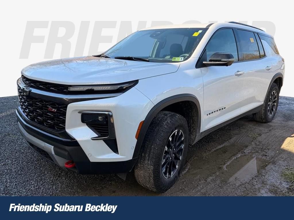 Used 2024 Chevrolet Traverse Z71 w/ Enhanced Driving Package image 1