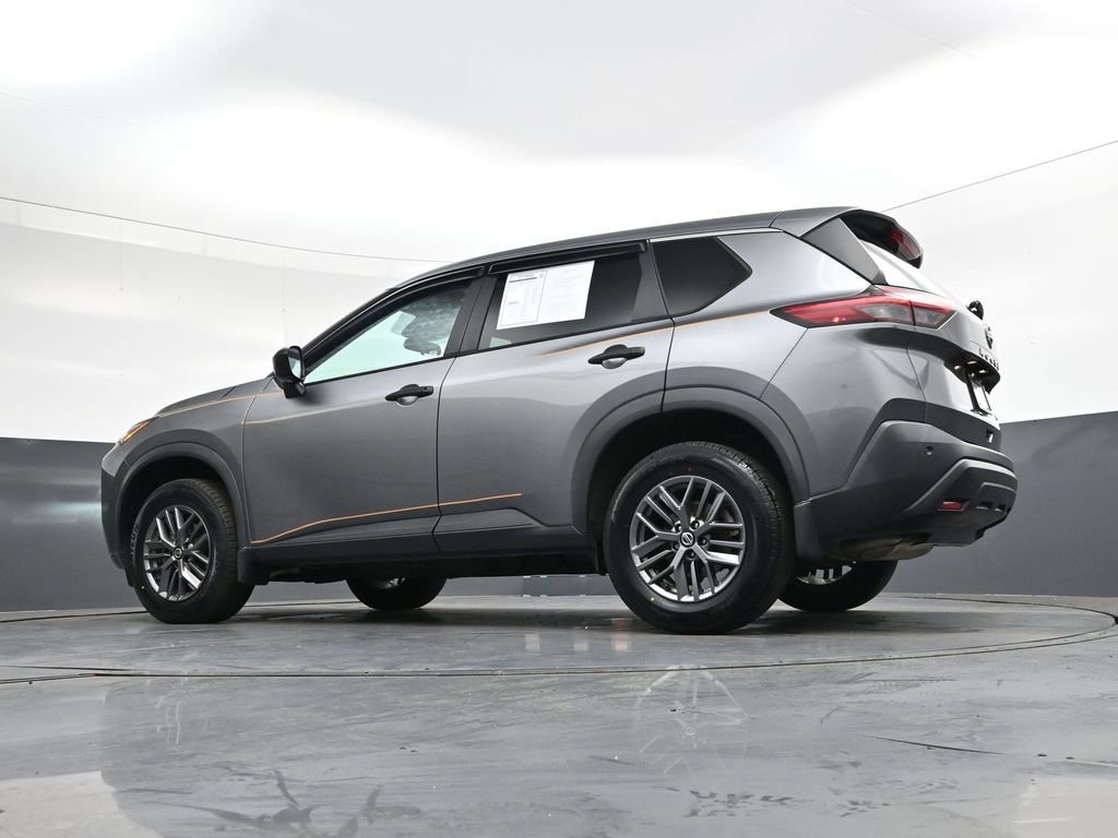 Used 2021 Nissan Rogue S image 39