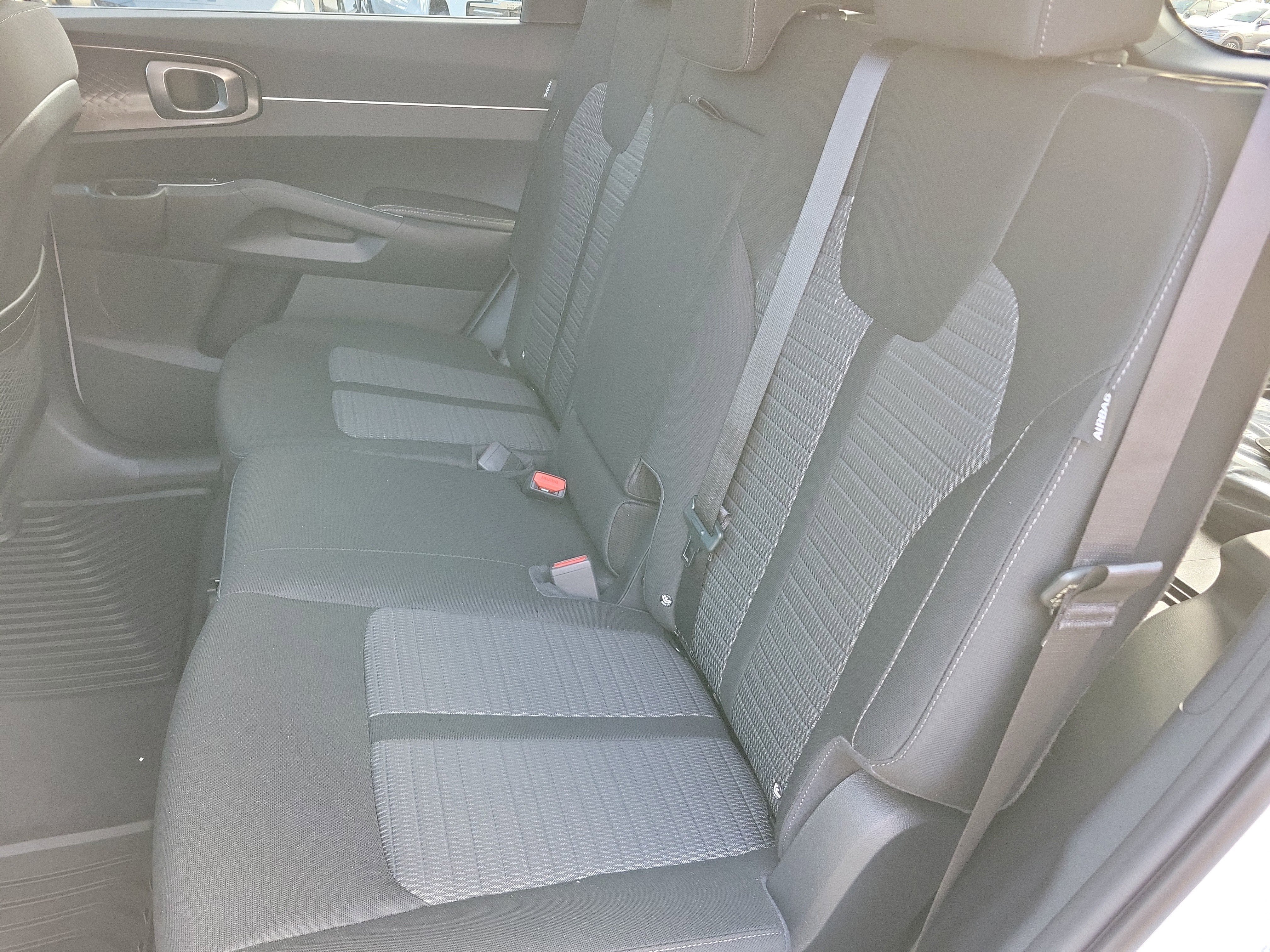 New 2026 Kia Sorento LX image 7