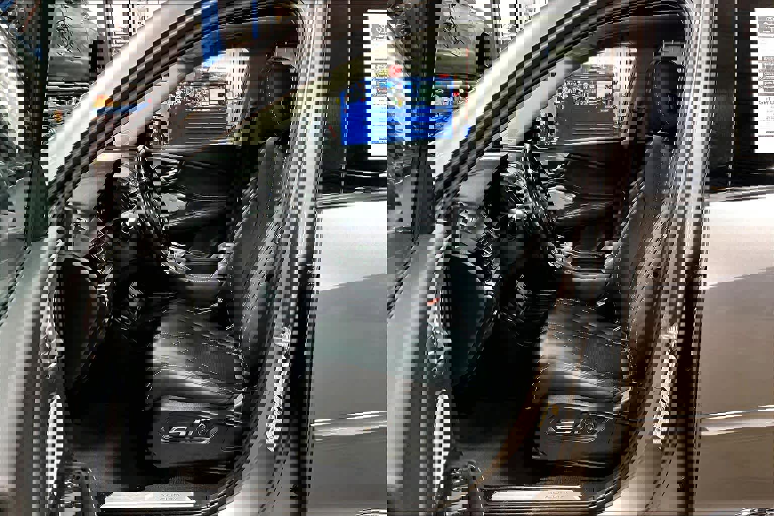 Used 2022 Acura RDX FWD w/ Technology Package image 9