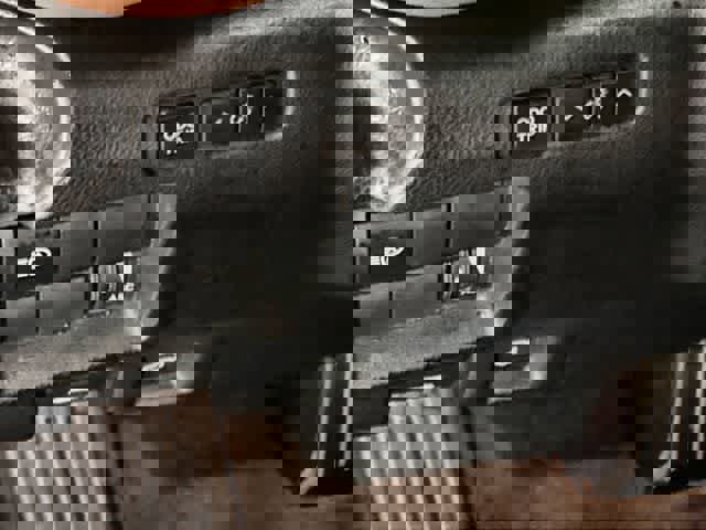 Used 2025 Lexus IS 350 F Sport w/ Accessory Package 2 image 29