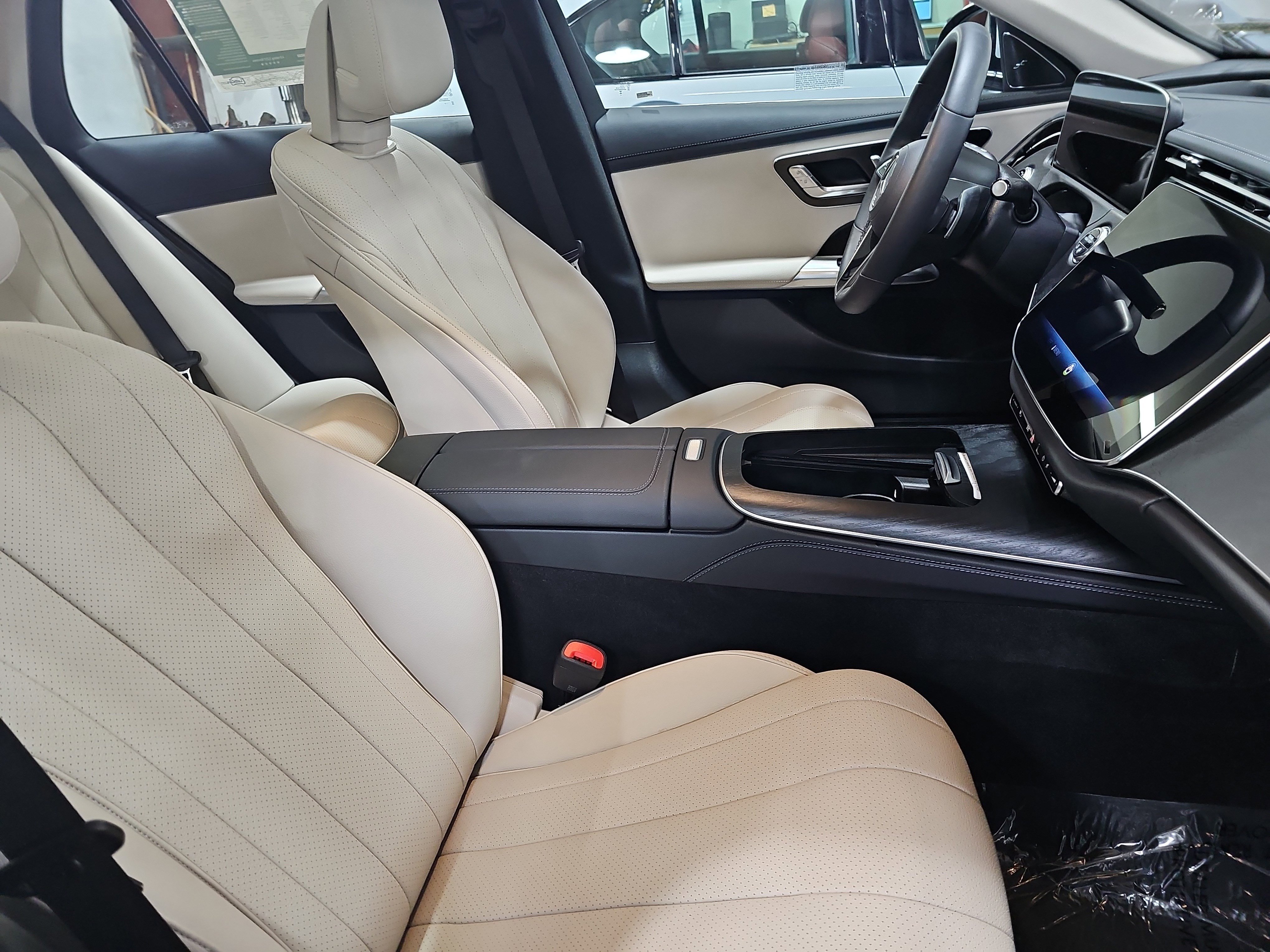 Certified 2026 Mercedes-Benz E 450 4MATIC All-Terrain Wagon image 11
