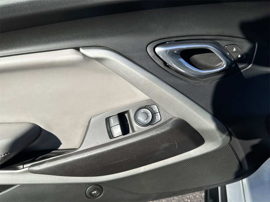 Used 2017 Chevrolet Camaro LT w/ RS Package image 20