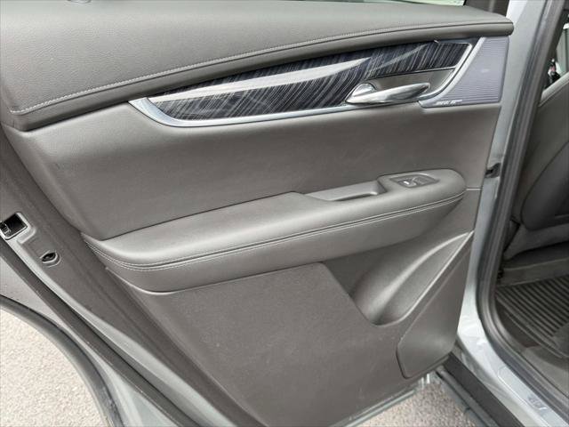 Used 2023 Cadillac XT6 Premium Luxury AWD/4WD image 13