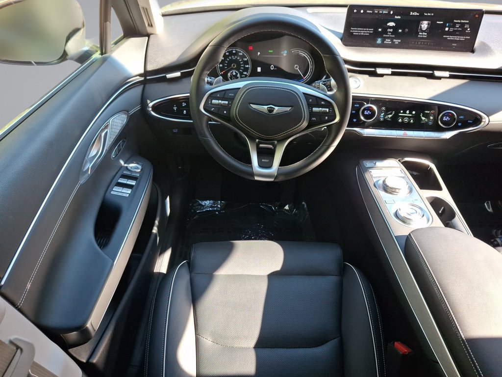 Used 2025 Genesis Electrified GV70 AWD/4WD image 21