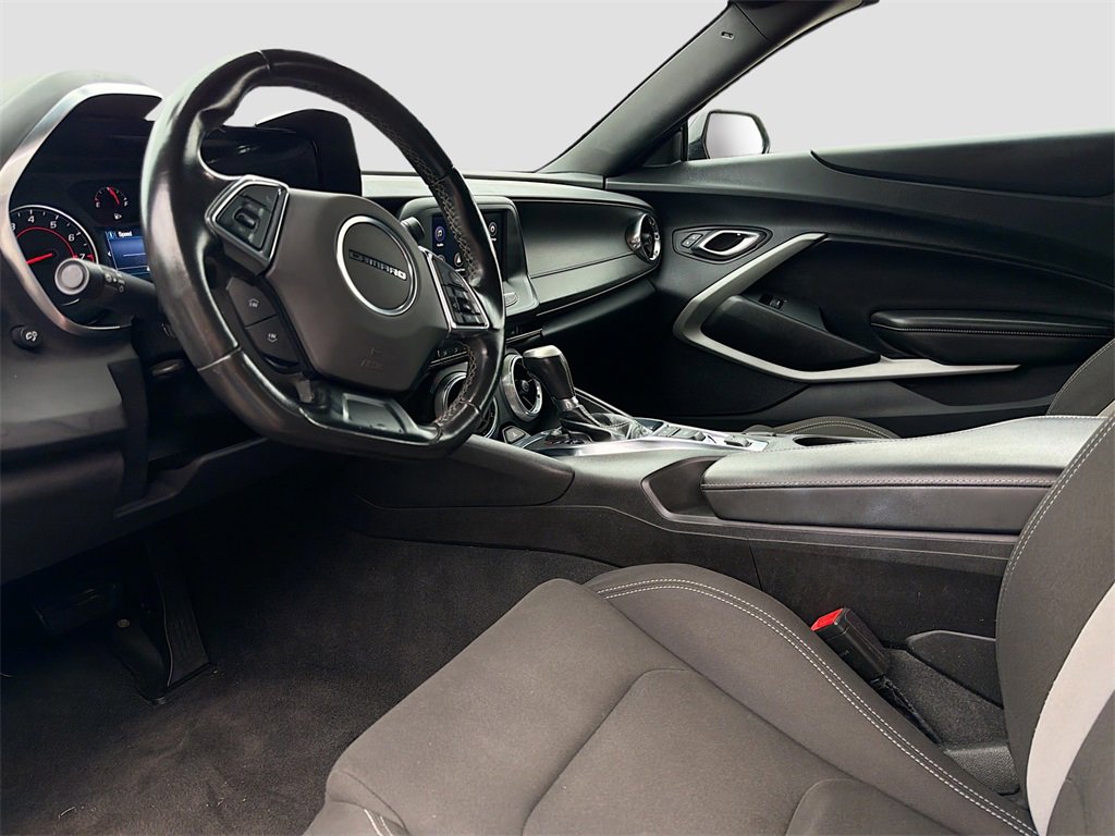 Used 2023 Chevrolet Camaro LT image 22