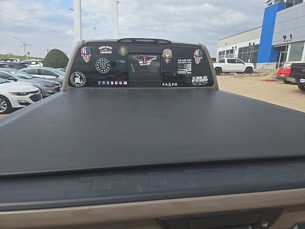 Used 2021 Nissan Titan PRO-4X w/ Pro-4x Convenience Package image 18