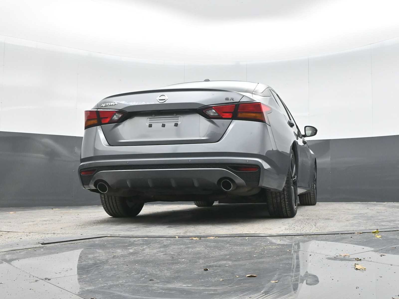 Used 2022 Nissan Altima 2.5 SR image 39