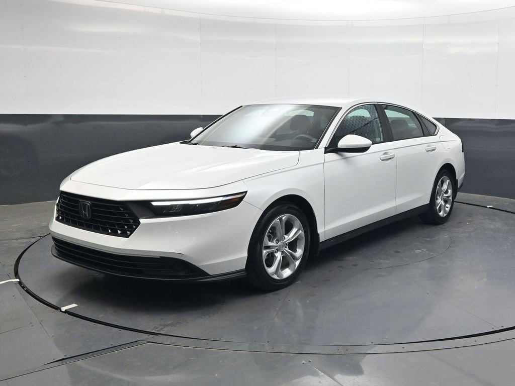 Used 2023 Honda Accord LX image 8