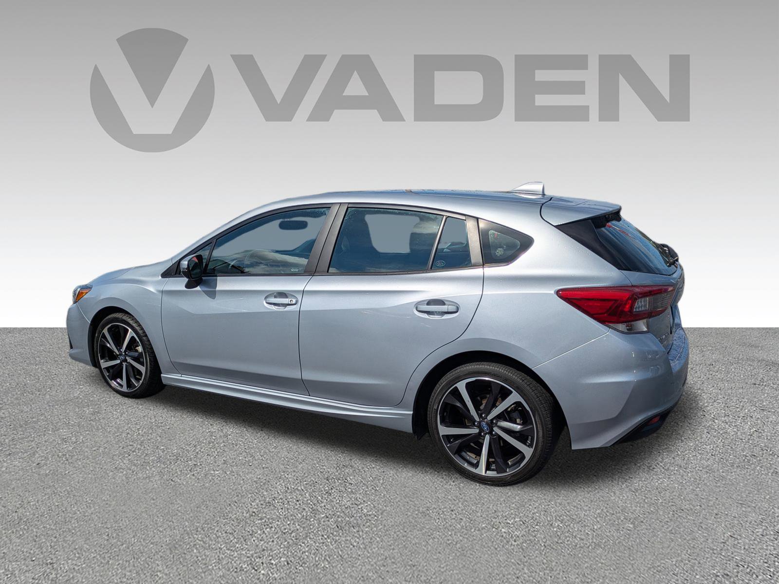 Used 2023 Subaru Impreza 2.0i Sport image 27