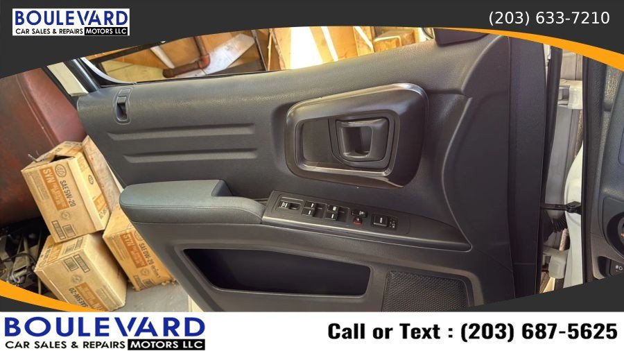 Used 2014 Honda Ridgeline Sport image 21