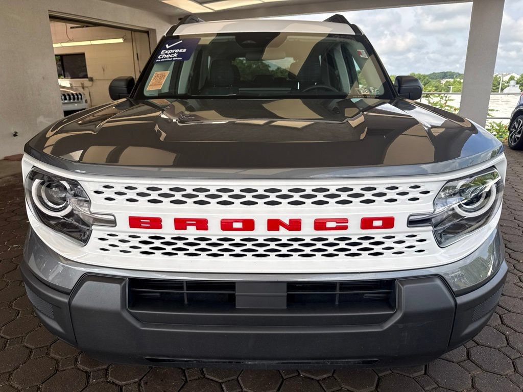 Certified 2025 Ford Bronco Sport Heritage AWD/4WD image 2