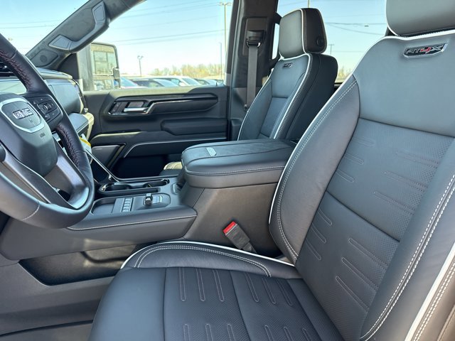 New 2026 GMC Sierra 2500 AT4X w/ LPO, Black Badging Package image 5