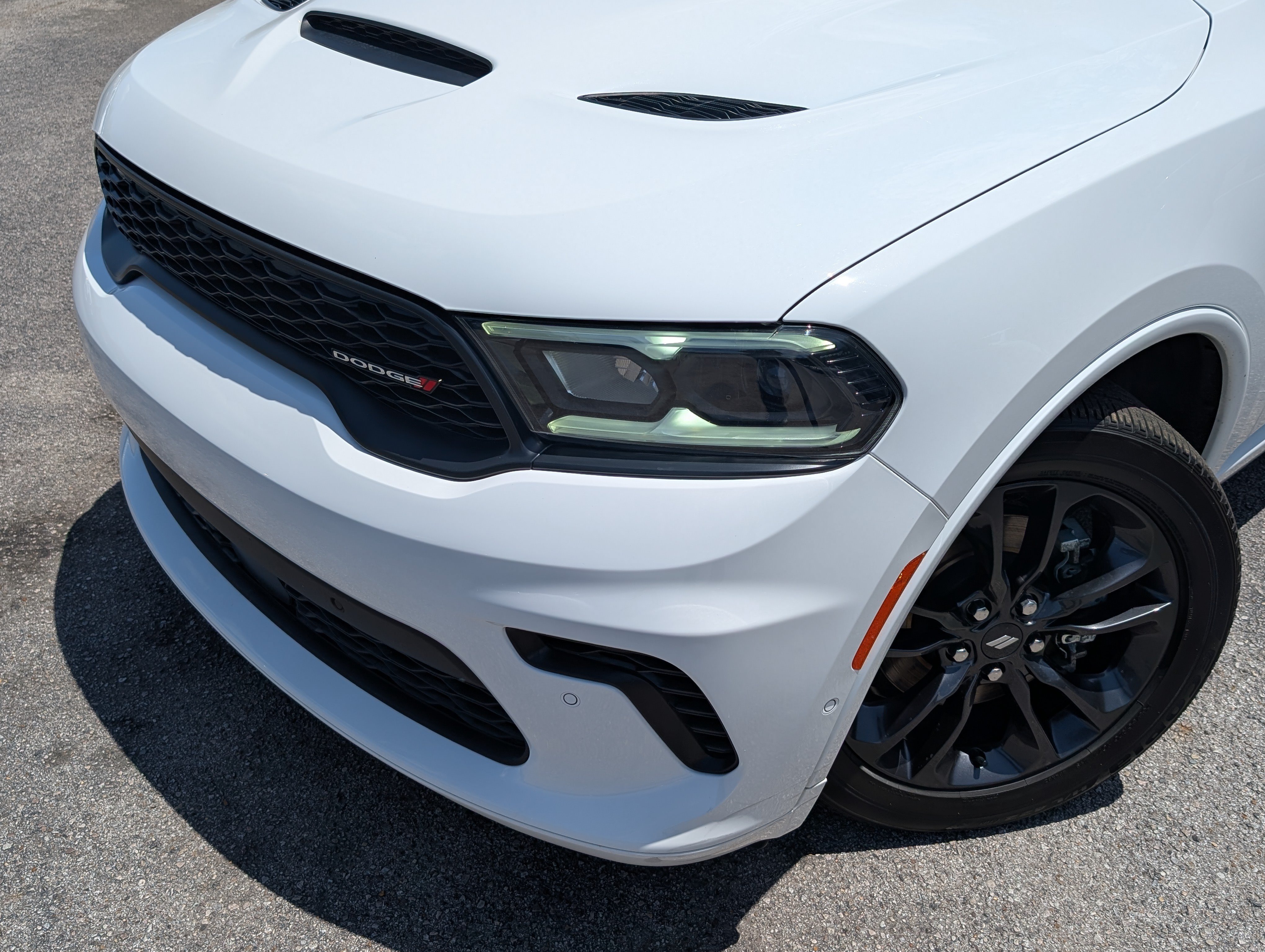 Used 2024 Dodge Durango R/T AWD/4WD image 13