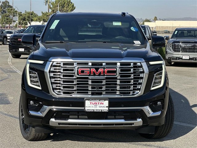 New 2026 GMC Yukon XL Denali w/ Denali Reserve Package image 2