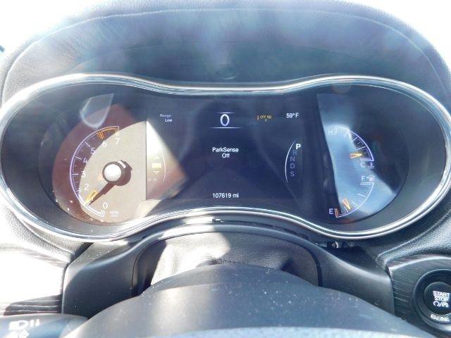 Used 2015 Jeep Grand Cherokee Summit w/ Platinum Series Group image 16