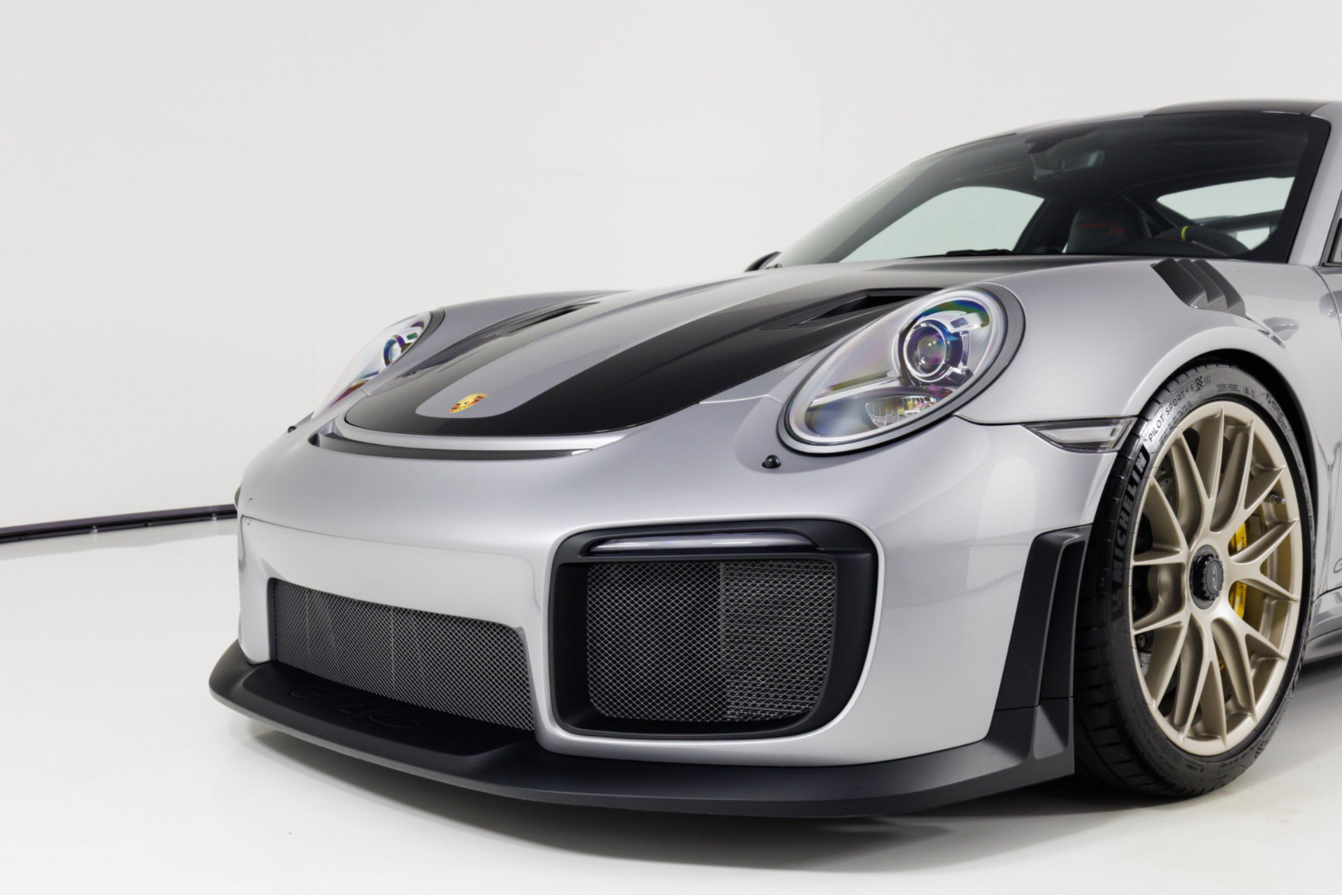 Used 2018 Porsche 911 GT2 RS RWD image 62