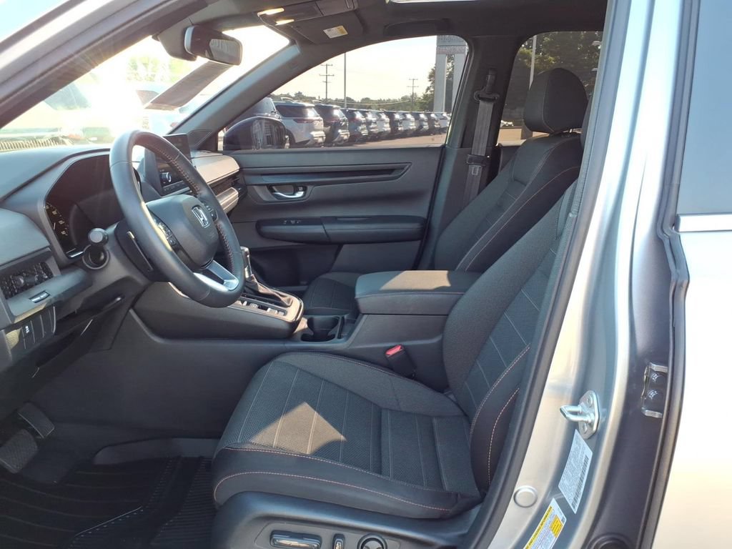 Used 2024 Honda CR-V Sport image 4
