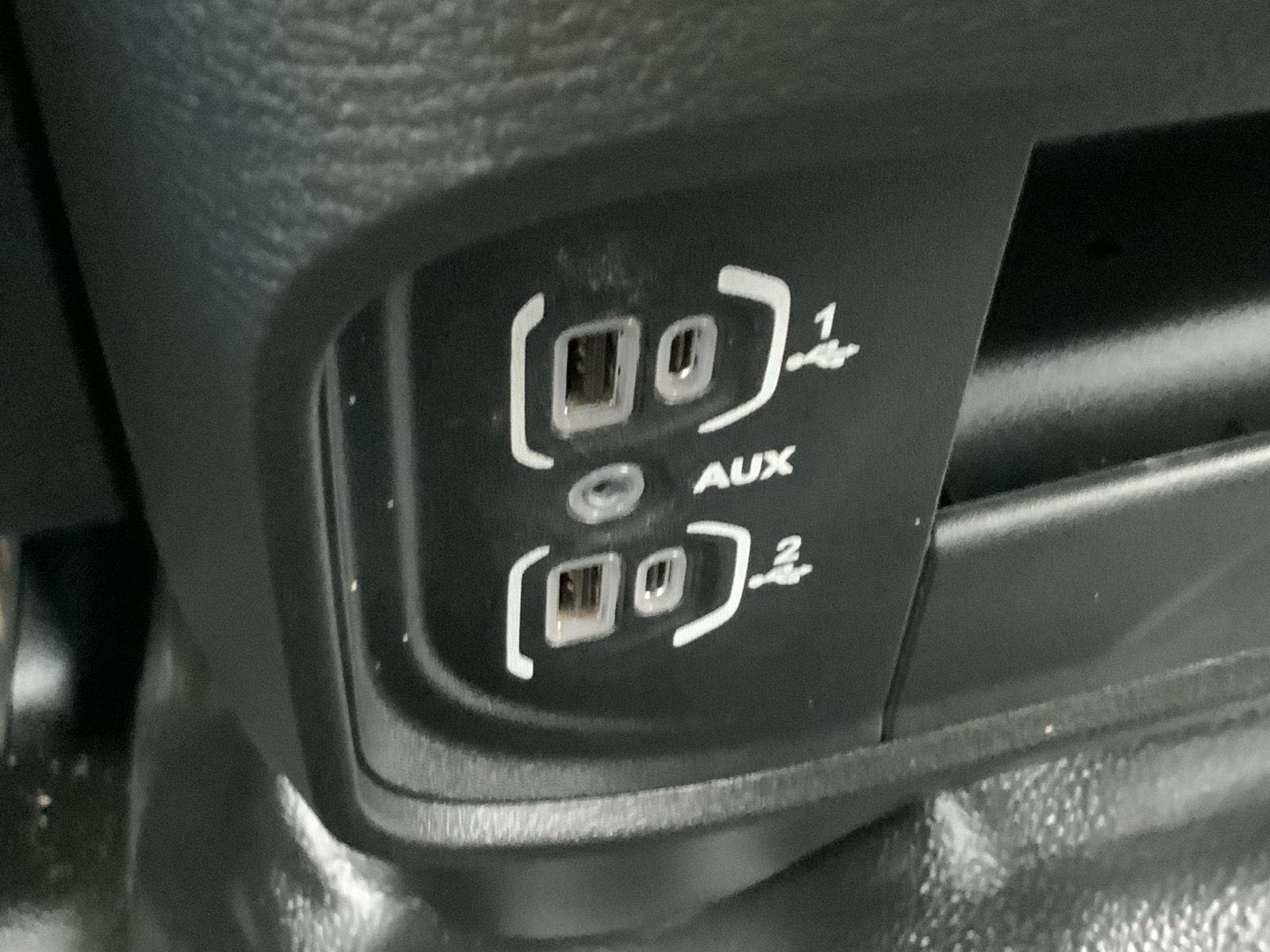 Used 2023 RAM 4500 Tradesman w/ Chrome Appearance Group image 39