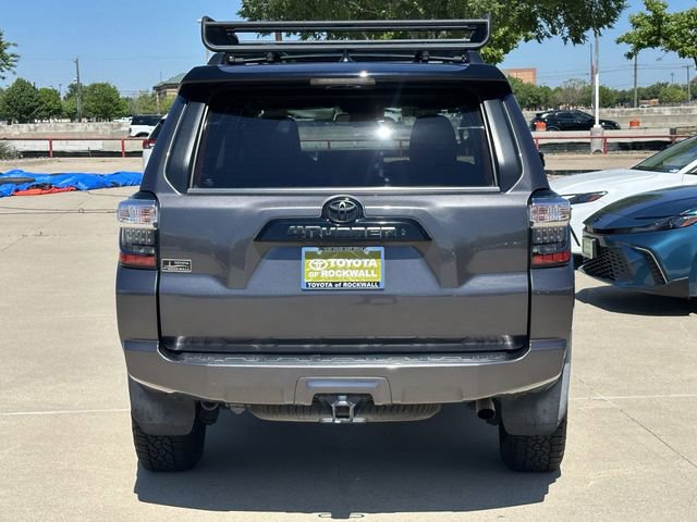 Used 2020 Toyota 4Runner Venture w/ Moonroof Package image 4