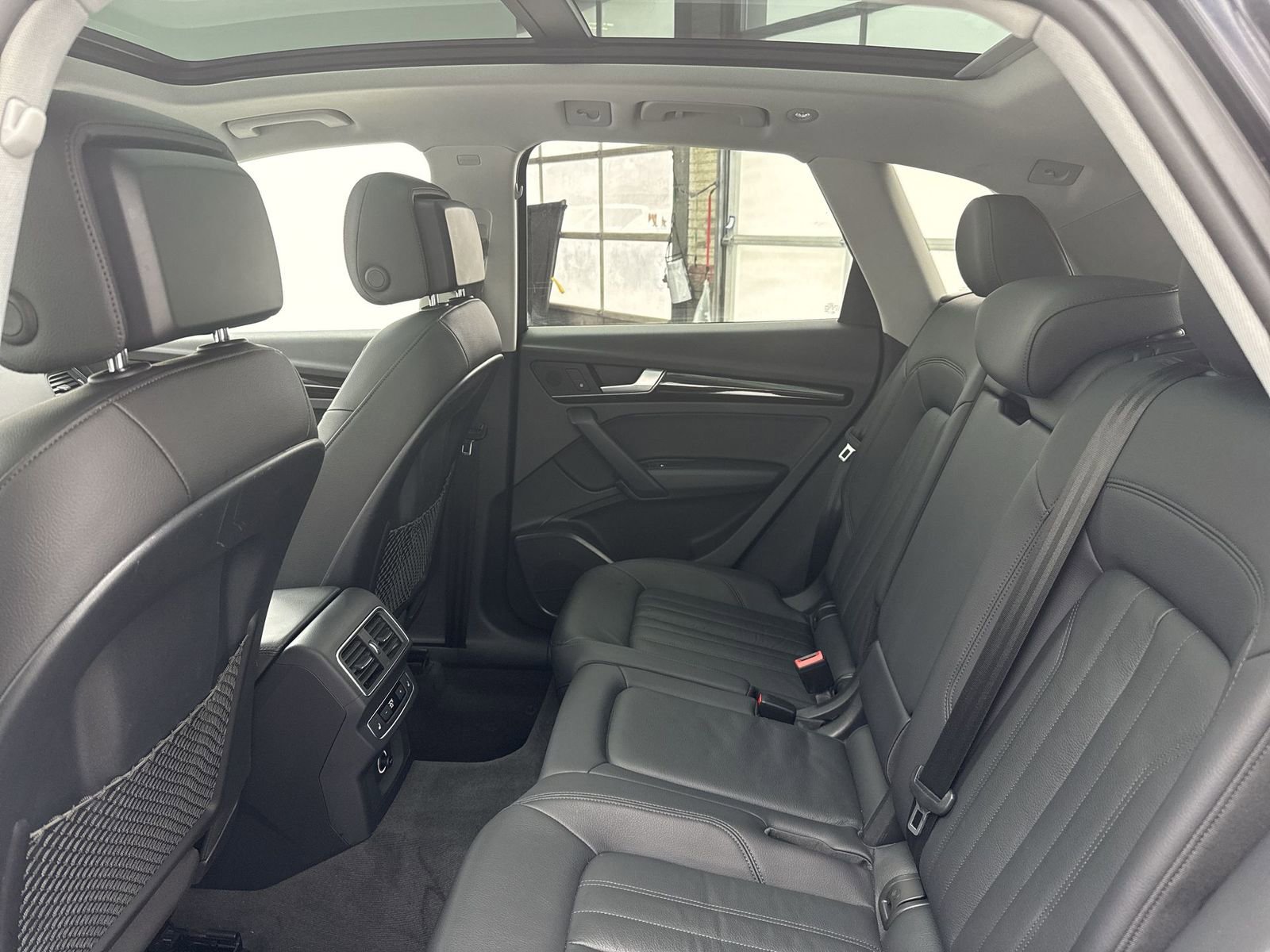 Used 2018 Audi Q5 2.0T Premium Plus w/ Premium Plus Package image 18