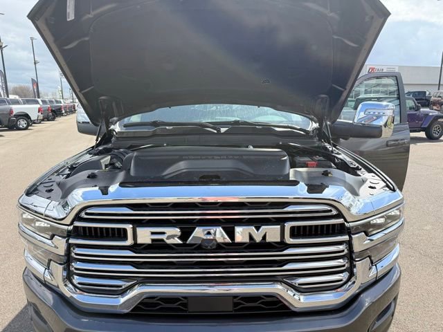 New 2026 RAM 3500 Laramie w/ Towing Technology Group image 40