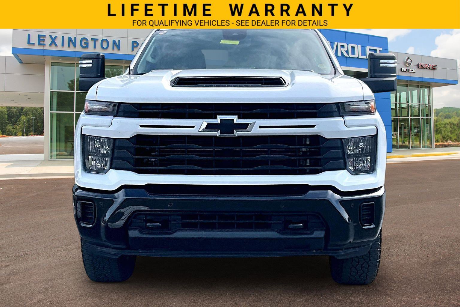 Used 2025 Chevrolet Silverado 2500 Custom w/ Custom Value Package AWD/4WD image 3
