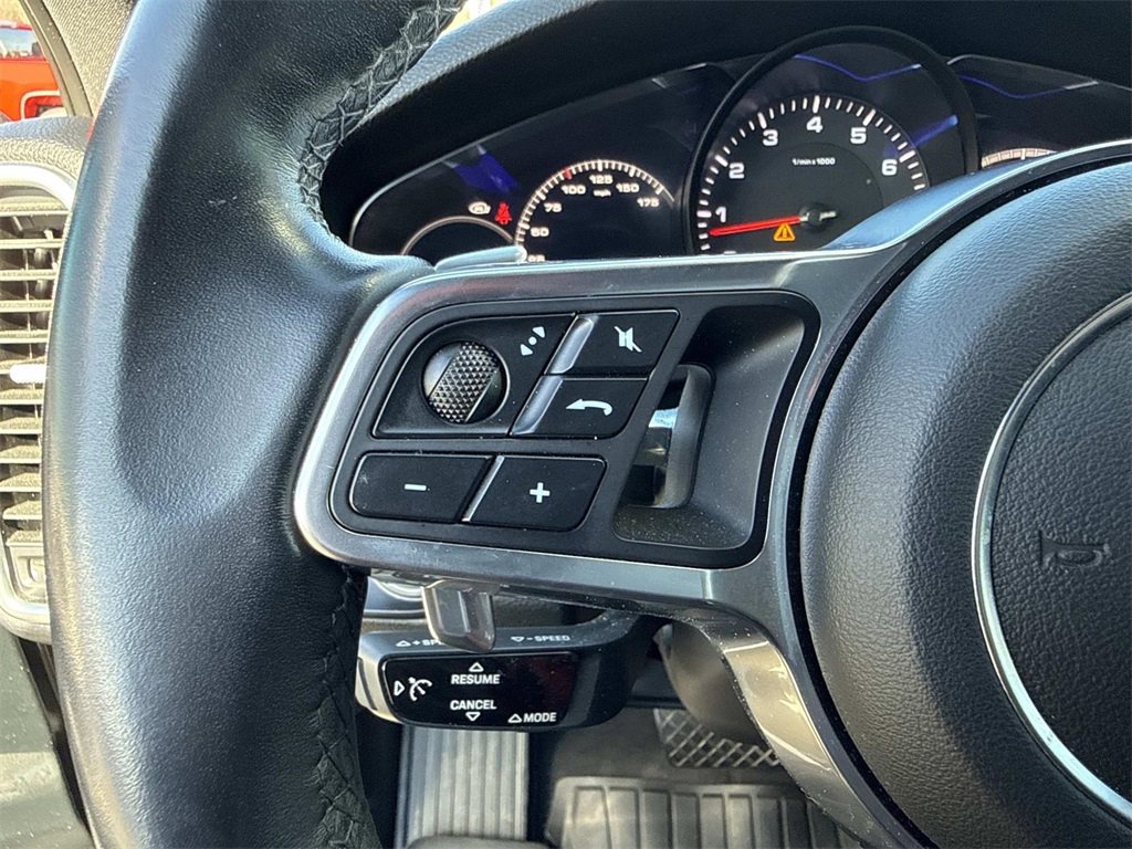Used 2019 Porsche Cayenne image 15