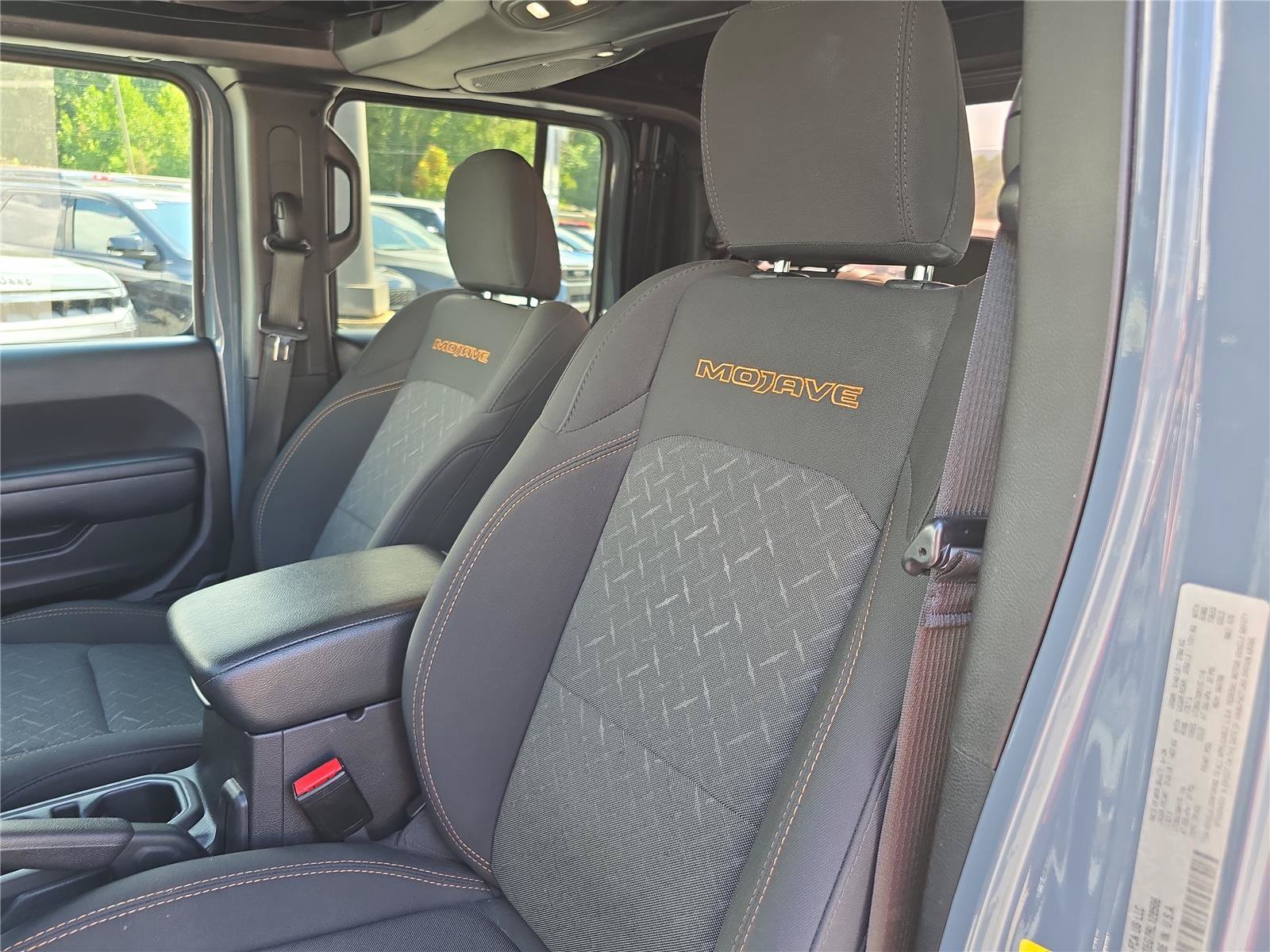Used 2024 Jeep Gladiator Mojave w/ Technology Group AWD/4WD image 20