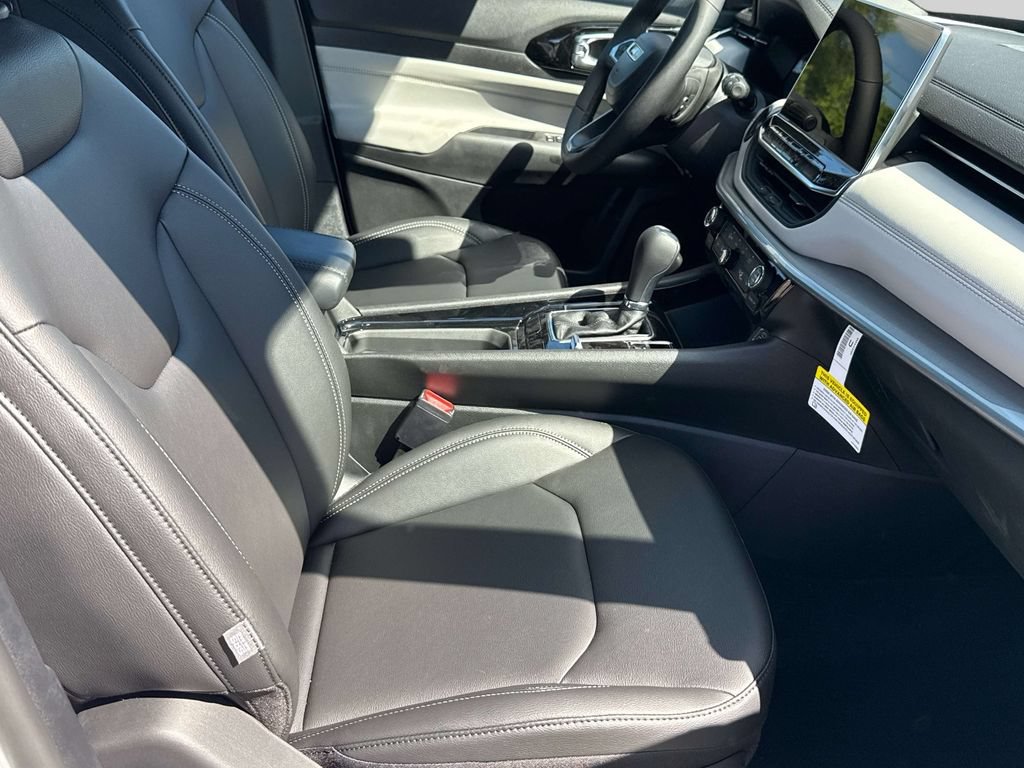 New 2026 Jeep Compass Limited AWD/4WD image 9