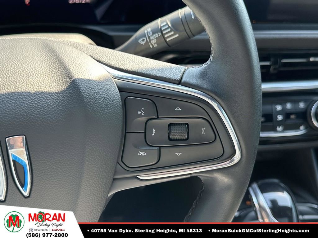 Certified 2024 Buick Envista Sport Touring w/ Convenience I Package image 26